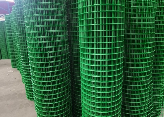 Średnica 1,71 mm 1,22 m Zielony stalowy drut spawany powlekany PCV Ogrodzenie ogrodowe walcowane